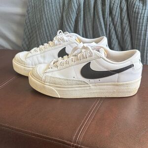 Nike Blazer Platform Sneaker